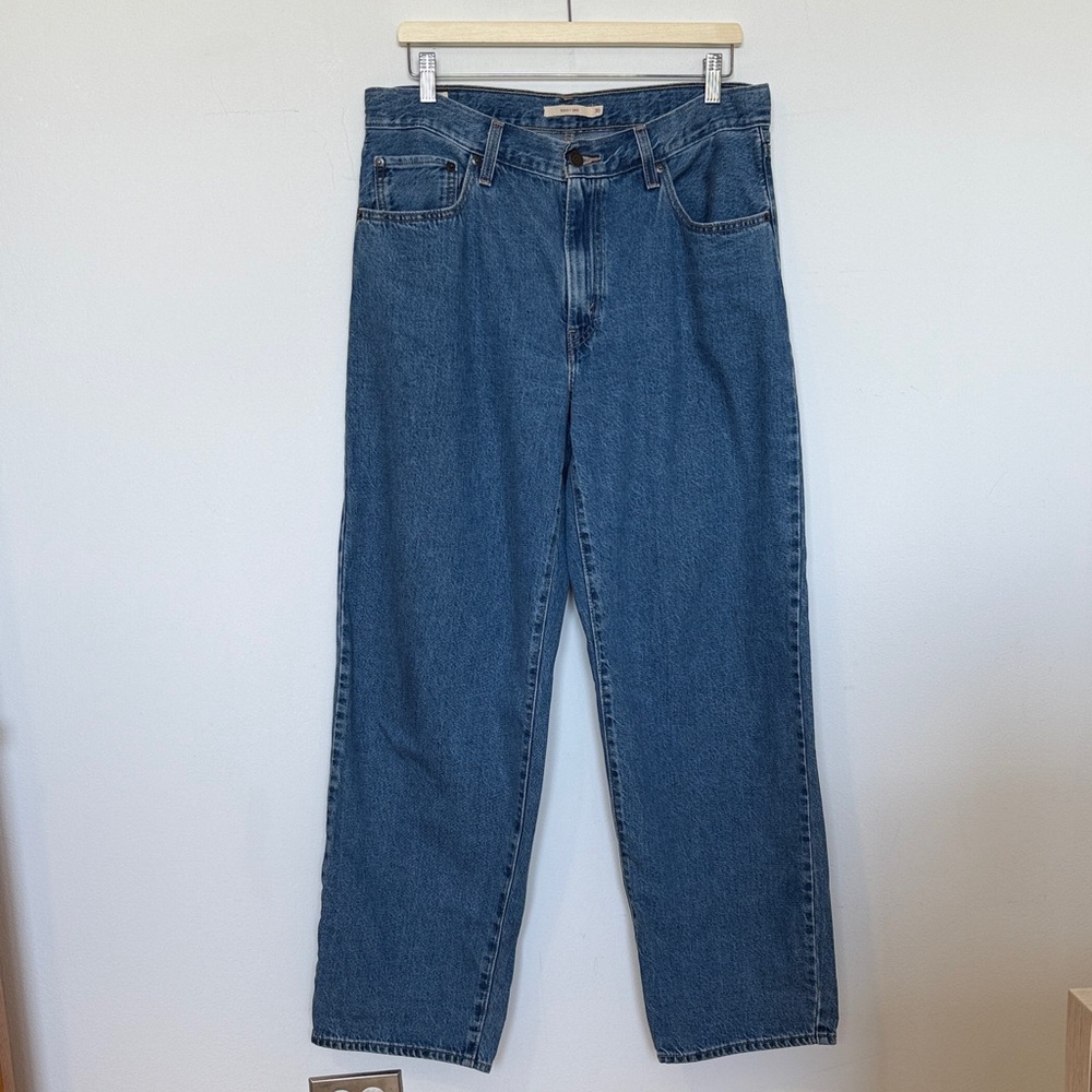 Classic Blue Levi’s Baggy Dad Jeans